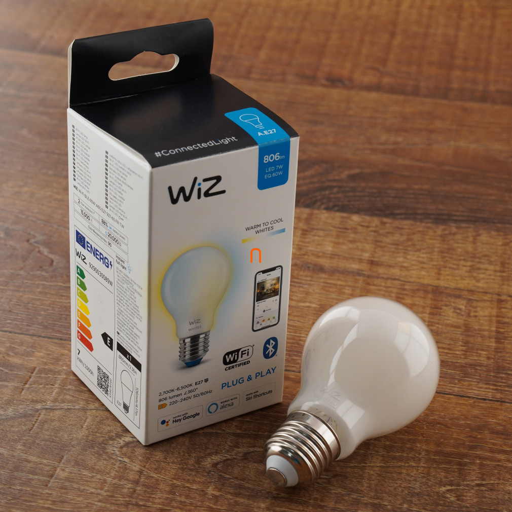 WiZ Wi-Fi/BT A60 Glass E27 LED 8W 806lm CRI90 2700-6500K szabályozható - 60W izzó helyett